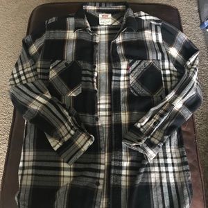 Levi’s Flannel Size S Used